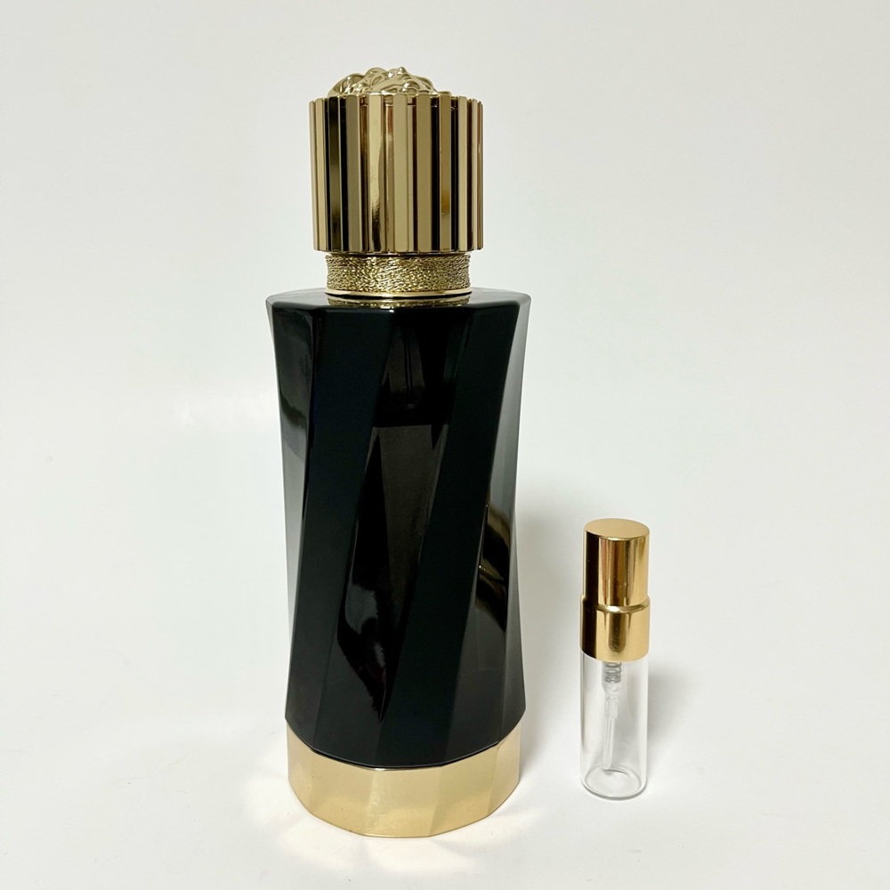 Atelier Versace Vanille Rouge (3ml) decant
